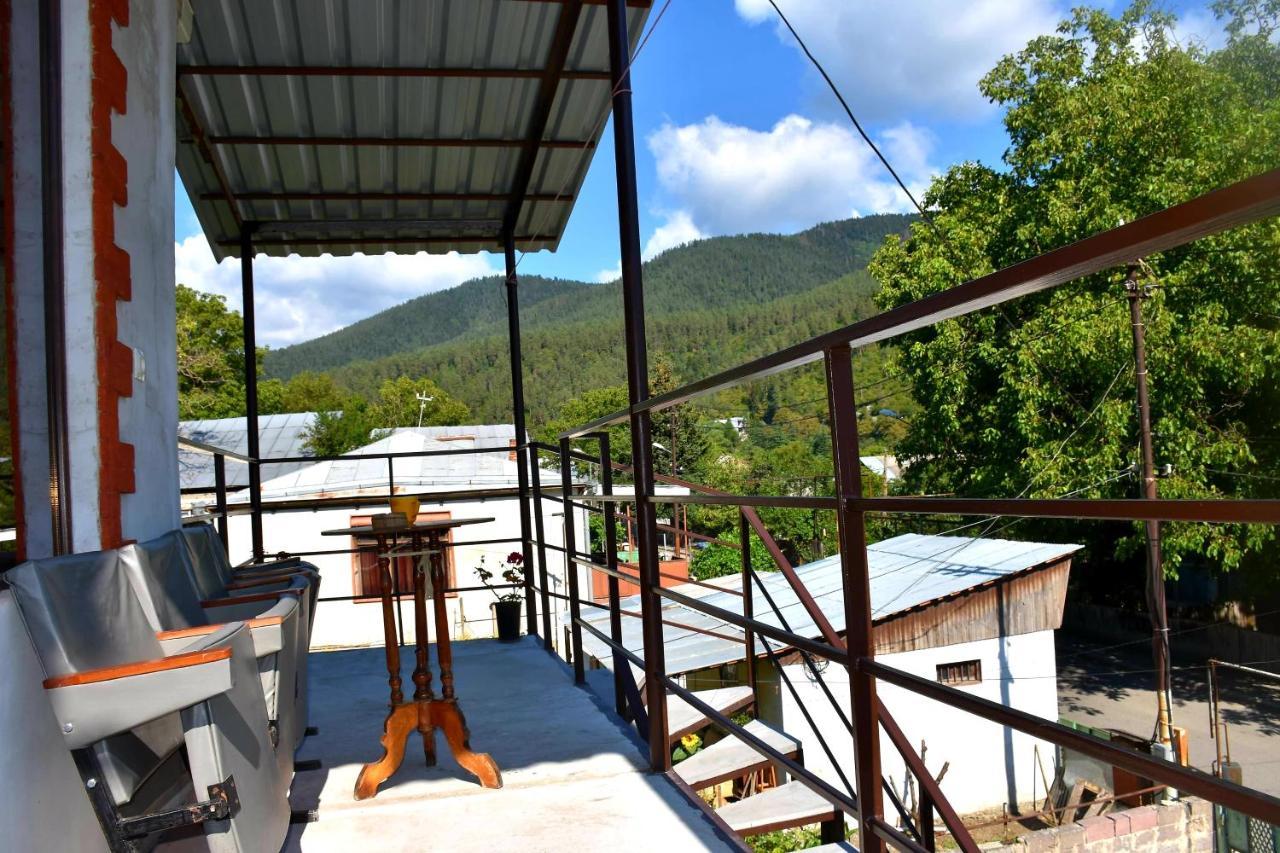 Holiday Home Borjomi Exterior foto