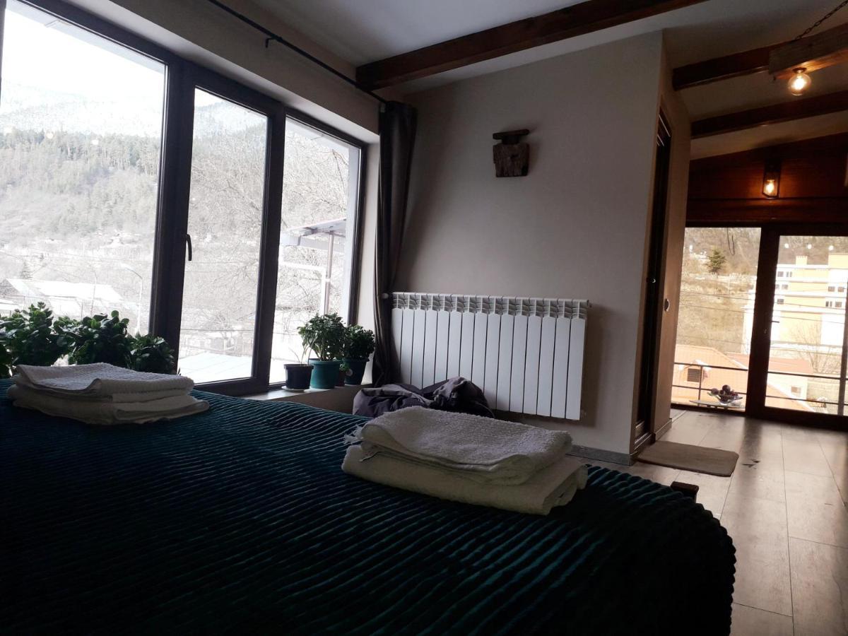 Holiday Home Borjomi Exterior foto